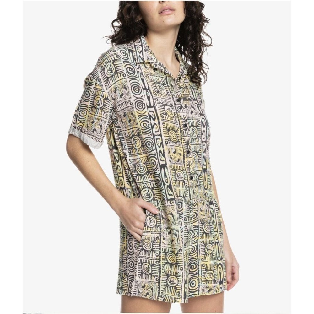$60 Quiksilver Women’s Suns Out Shirt Romper Size XS